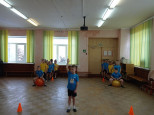 К занятию -3, готовились поэтапно, беседовали по теме "Детям  о спорте и Российских спортсменах"