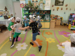 Тема:"Игры со сказками". 