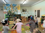 Тема:"Игры со сказками". 