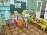 Игры-эстафеты "Герои сказок в движении"
