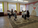 Утренник  в детском саду "День  Матери".