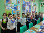 Мастер-класс для обучающихся по изготовлению сувениров ко Дню Победы