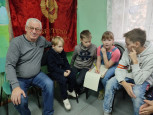 Встреча с ветераном труда Климановым В.В., посвященная Дню рождения Комсомола, Дню народного единства и 100-летию СССР