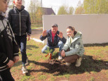 Высадка саженцев "Аллея Памяти", посвящённая 78-ой годовщине Победы над фашизмом в Великой Отечественной войне  