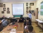 Патриотический час «Вечная слава неизвестным героям»