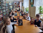  Патриотический час «Защитником быть-Родине служить!»