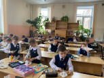 Теоретические и практические занятия по изготовлению моделей и тренировочные занятия по запуску моделей