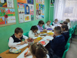 Занятия студии "Школа дизайна"