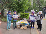 Участие группы "Рябинка" в акции «Zдай макулатуру, помоги СВОим»