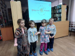 Дети группы "Рябинка" приняли участие в "Рождественских чтениях"  