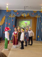 Осенний утренник у детей подготовительной группы "Рябинка"