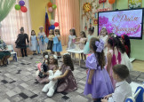 День матери