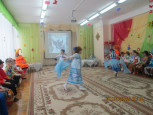 Фольклорный праздник для подготовительной группы: «Народные промыслы на веселой ярмарке».