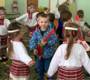 «Балалайка, балалайка веселее, заиграй-ка», 