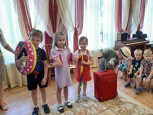 Тематическое развлечение "День семьи, любви и верности"