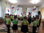 Посвящение детей в юные волонтеры.