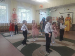 Праздник с участием родителей "Осень в гости к нам пришла" 