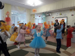 Праздник с участием родителей "Осень в гости к нам пришла" 