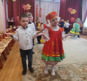 Праздник с участием родителей "Осень в гости к нам пришла"