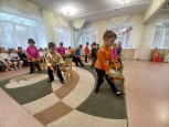 Концерт "Хороша ты, сторонушка русская..." Дети страших и средней группы. (Проект Великая Россия - Родина моя). Музыкальный руководитель Балашова А.В.