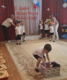 Праздник, посвященный 23 февраля "Наши папы сильные, смелые, умелые". Средняя 3