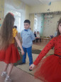Утренник, посвященный Международному Женскому дню 8 Марта (подготовительная группа - 1, воспитатели Уразова Г.В., Петрова В.В.)
