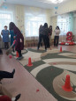 Утренник, посвященный Международному Женскому дню 8 Марта (старшая группа - 2, воспитатели Медведева Л.А., Бондарцева Т.В.)