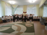 Цикл мероприятий с участием ветеранов под девизом "Поклонимся великим тем годам..."