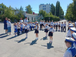 Парад дошколят, посвященный ВОВ, совместно с Советом ветеранов завода АО "Вагонреммаш" 