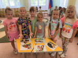 Экологическое развлечение "В гостях у матушки природы" (старшие группы)