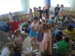 "Семь Я", посвященный Всероссийскому дню "Семьи, любви и верности" (воспитатель Бондарцева Т.В.)