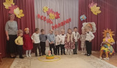Праздник с участием родителей "Закружила листва золотая..." часть 3