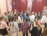 Совместное мероприятие с Библиотекой №2 «Полёт в страну сказок Якоба Гримм», посвященное 240- летию со дня рождения сказочника.