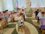 Международный женский день (8 Марта) - утренник 2 младшая группа - 1