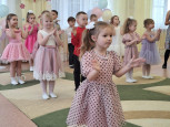 Международный женский день (8 Марта) - утренник средняя -1 группа