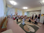 Международный женский день (8 Марта) - утренник подготовительная -1 группа