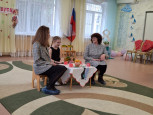 Международный женский день (8 Марта) - утренник подготовительная -2 группа