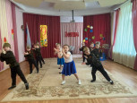 Утренник, посвященный 80-летию Победы в Великой Отечественной войне "Поклонимся великим тем годам..."