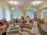 Концерт для родителей "Музыкальная акварель" хореограф Желнинская И.В.