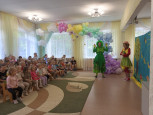 Интерактивный спектакль - шутка "В поисках волшебной Землянички" из цикла "Эколята-дошколята" 