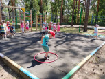 Развлечение "Здоровинки - подвижные игры, эстафеты, игры-аттракционы..." (все группы)