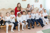 В РЖД детский сад №24 торжественно открыли "Островок памяти" - часть 1