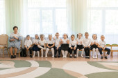 В РЖД детский сад №24 торжественно открыли "Островок памяти" - часть 1
