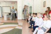 В РЖД детский сад №24 торжественно открыли "Островок памяти" - часть 1