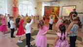 Утренник "Осеннее путешествие" средняя группа 1