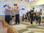 Праздник "Зарница", посвященный 23 февраля (совместно с родителями, старшая группа - 1) 