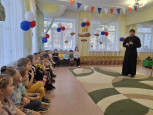 Совместное мероприятие "Творить добро - это так просто" ко Дню международного спонтанного проявления доброты.