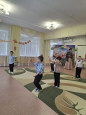 Утренник в средней группе - 1 , посвященный Международному женскому дню 
