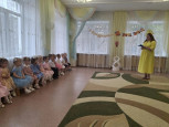 Утренник в первой младшей группе - 2 , посвященный Международному женскому дню