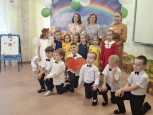 Утренник, посвященный Международному женскому дню (старшая -1)